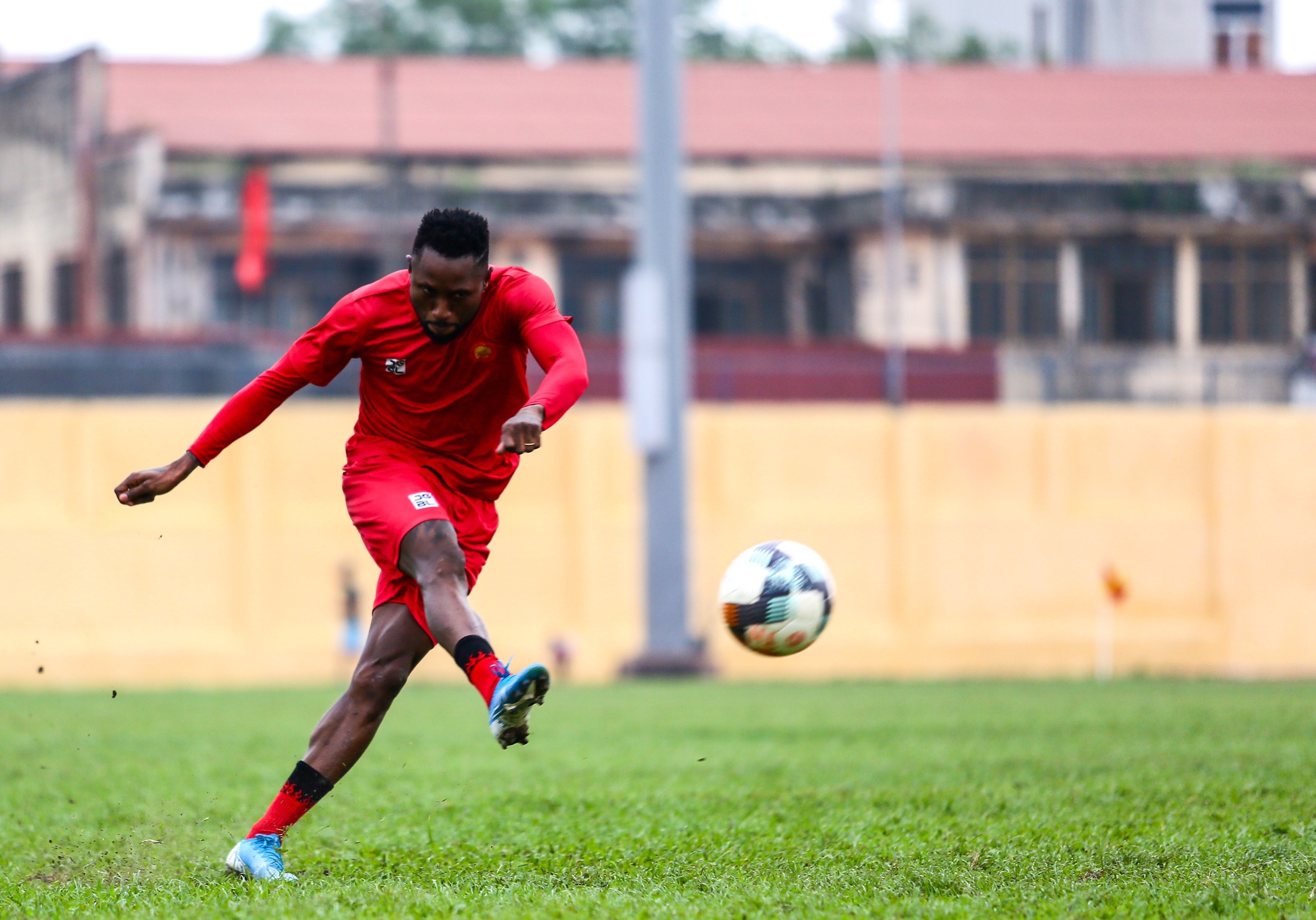 Hoang Vu Samson anh 1