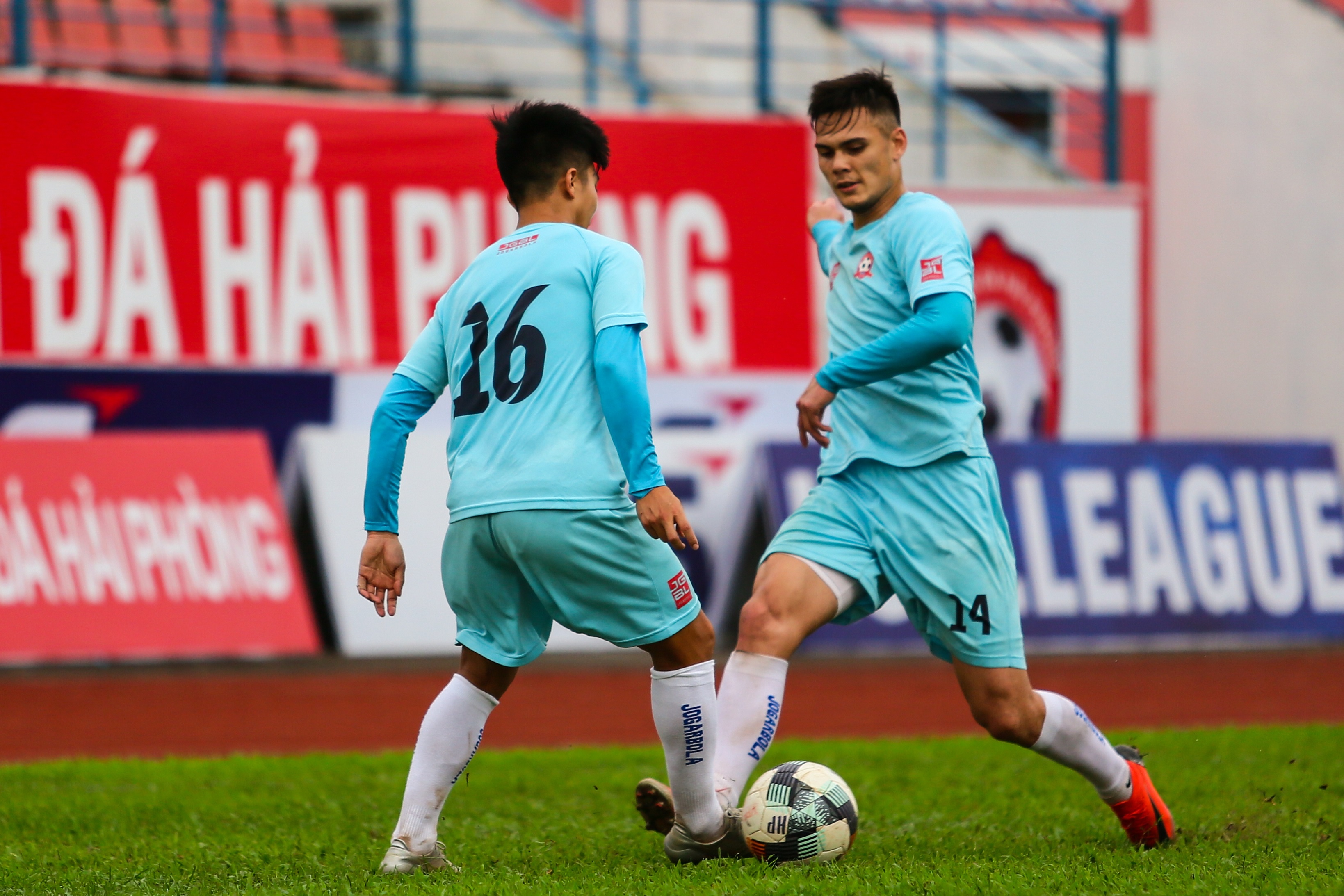 HLV Hai Phong nhac rieng cau thru Viet kieu anh 6