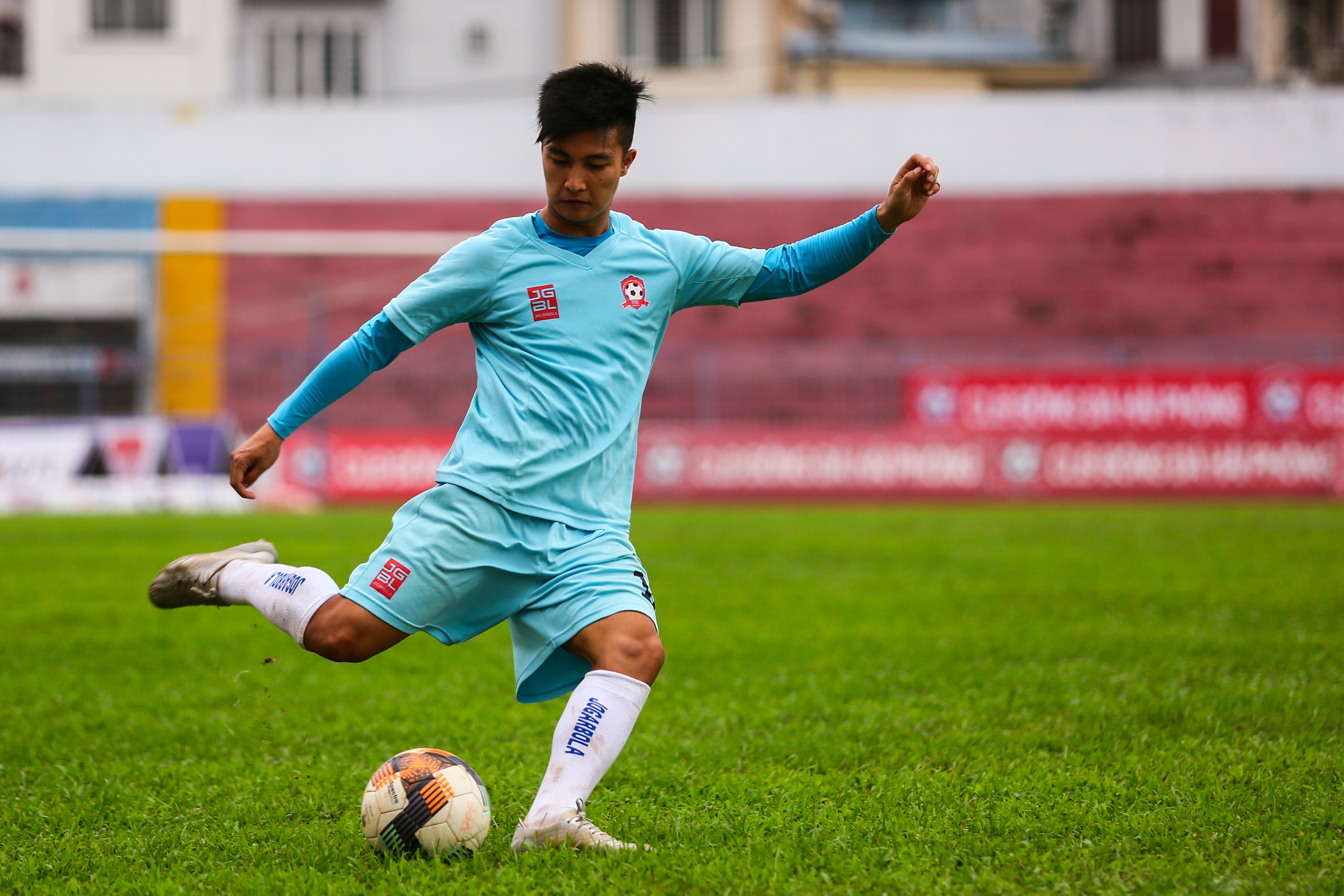 HLV Hai Phong nhac rieng cau thru Viet kieu anh 3