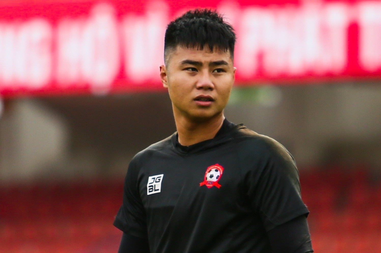 Van Toan khong hung thu voi doi bong Thai Lan hinh anh