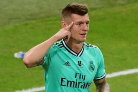 Kroos: 'Cat giam luong cau thu la hanh dong vo nghia' hinh anh