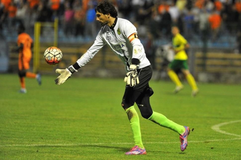 Cau thu cao nhat the gioi anh 8