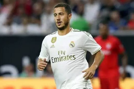 Hazard: 'Toi phai co khong vao bep va an qua nhieu banh ngot' hinh anh