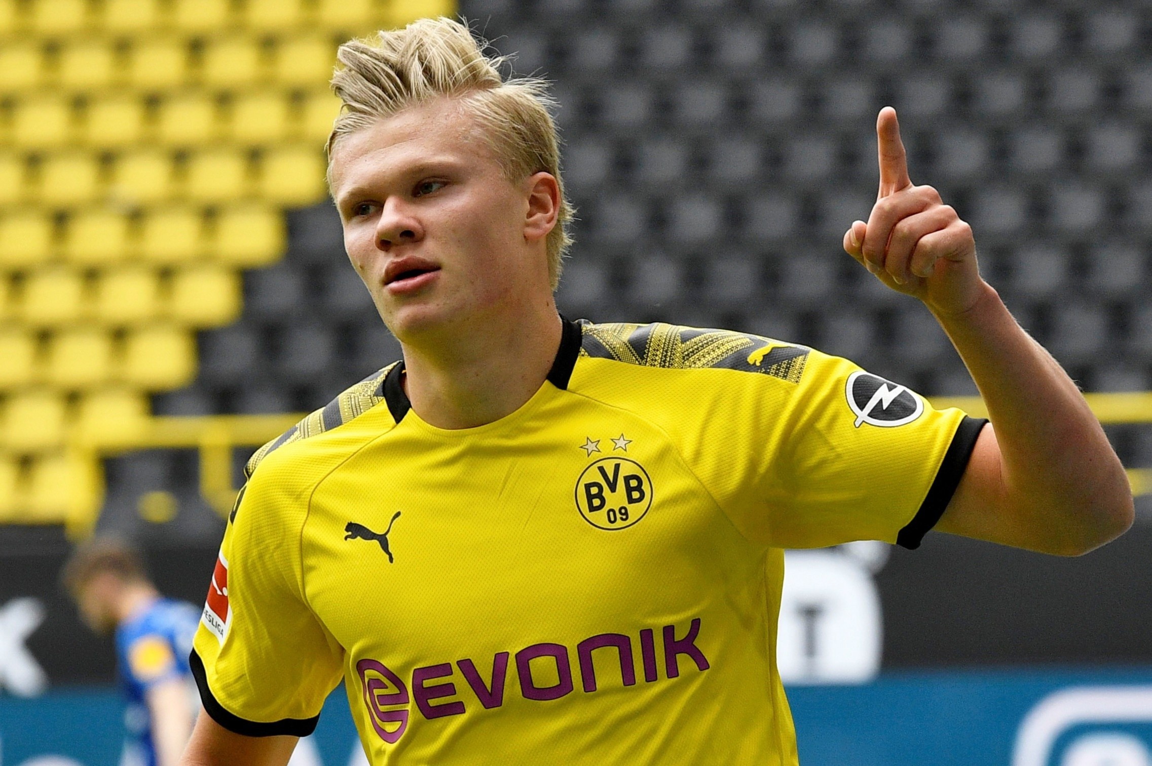 Haaland: 'Toi khong ngac nhien khi minh lai ghi ban' hinh anh