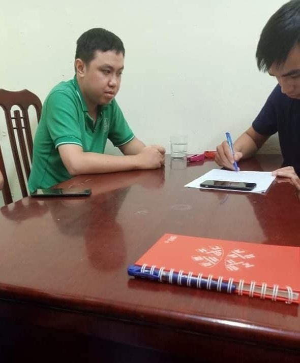 Hanh hung nu bao ve anh 2