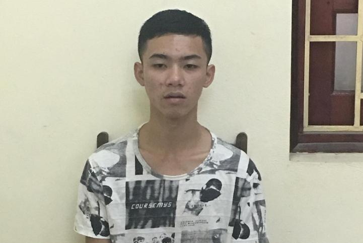 Bi khoi to vi vao nha nghi voi thieu nu hinh anh