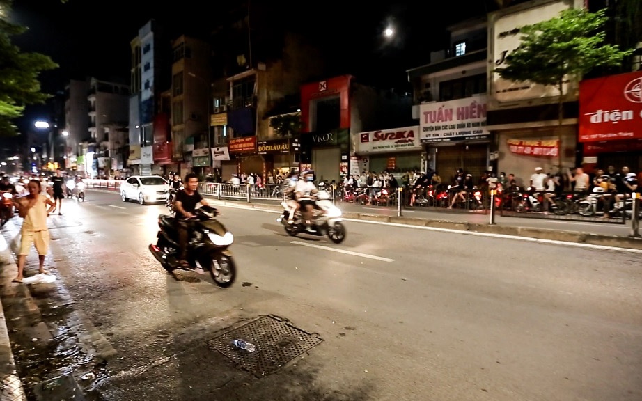 bạo hành con đẻ ảnh 1 bao hanh con de anh 1