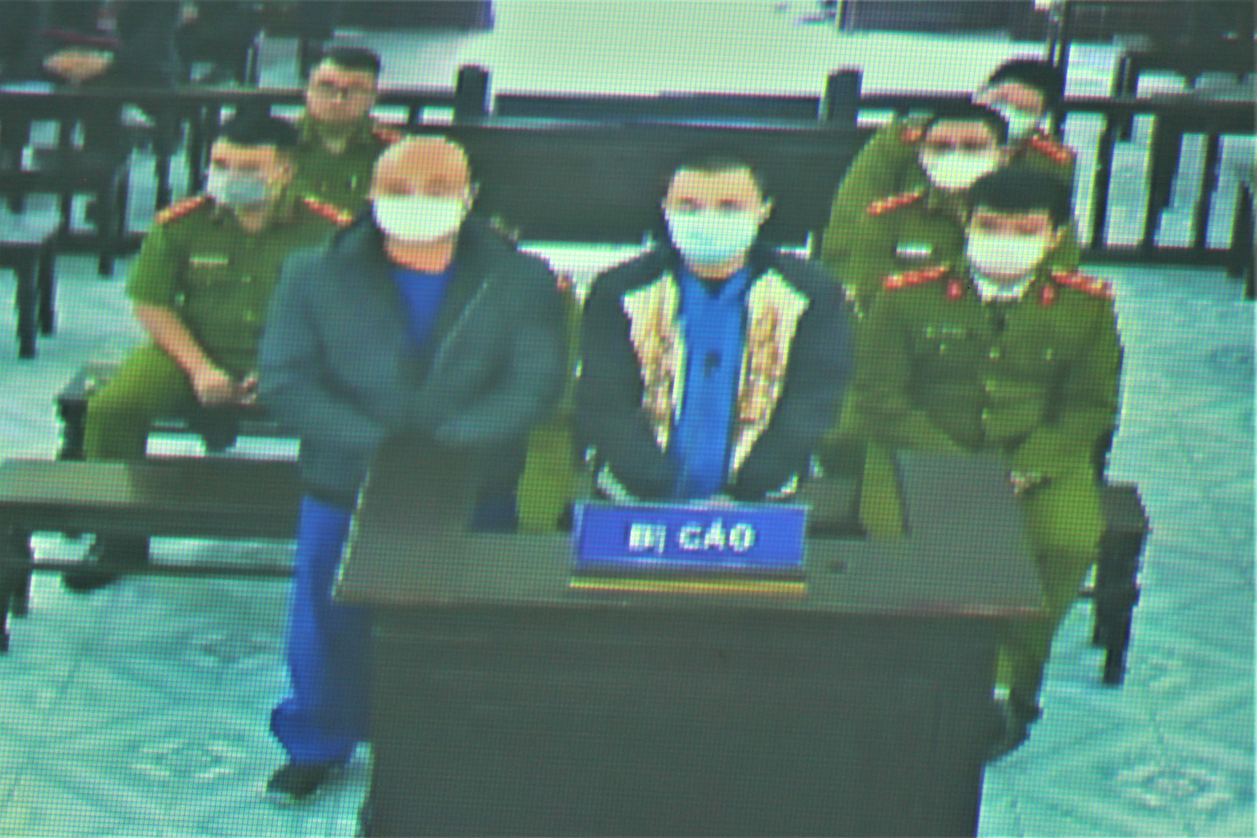 xet xu Duong Nhue va con nuoi anh 1