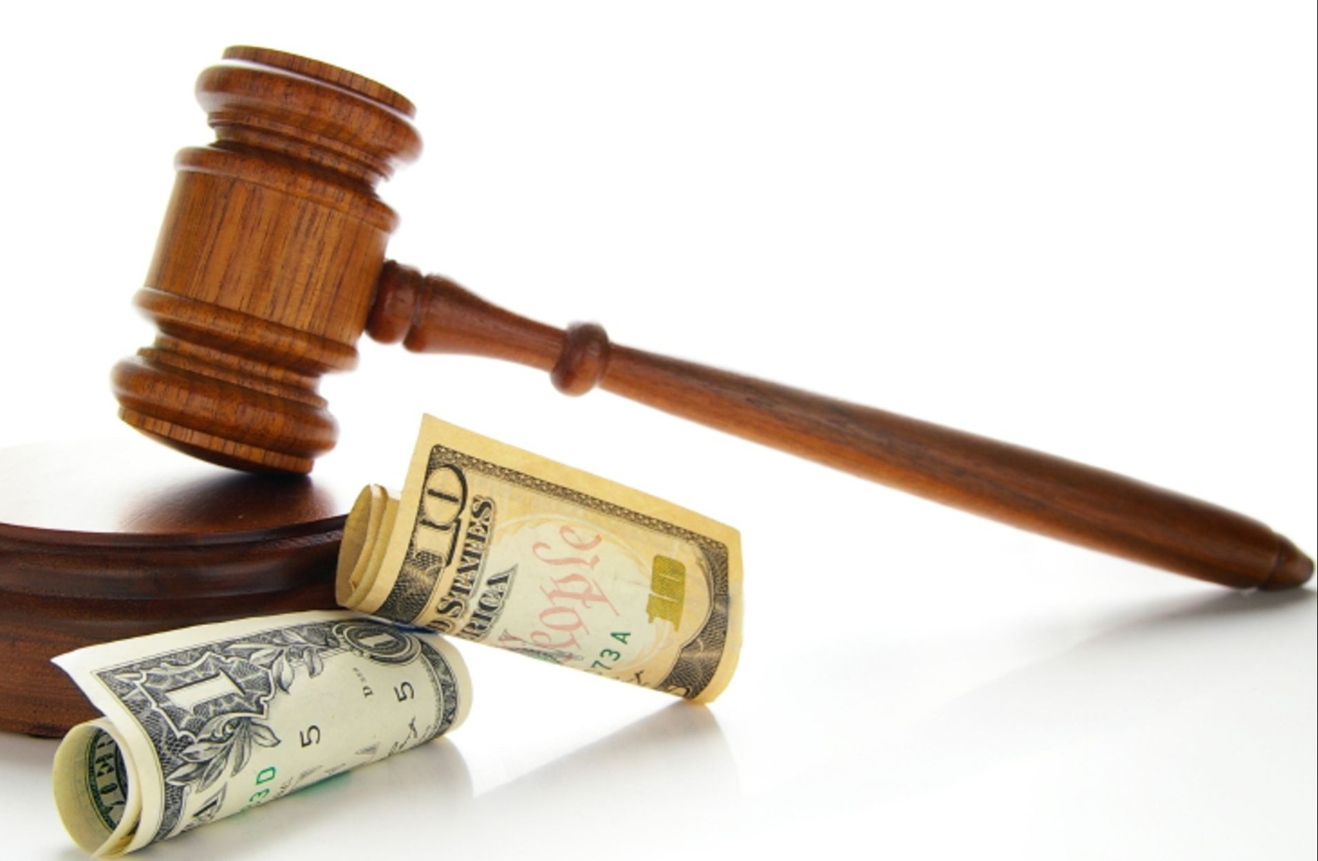 Doi boi thuong tu ai khi nguoi gay thiet hai chet? hinh anh