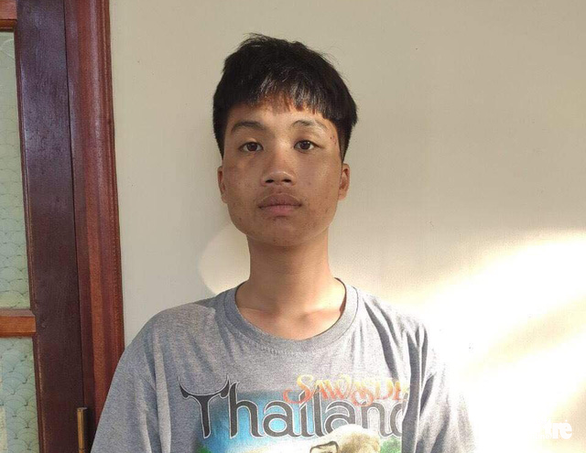 đập phá xe máy trên đường Trường Chinh ảnh 1 dap pha xe may tren duong Truong Chinh anh 1