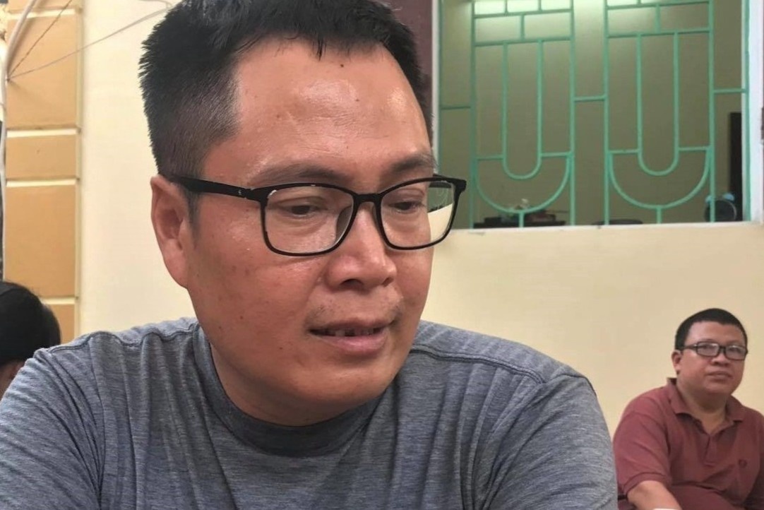 Noi long cua cha nu sinh bi cuop sat hai hinh anh