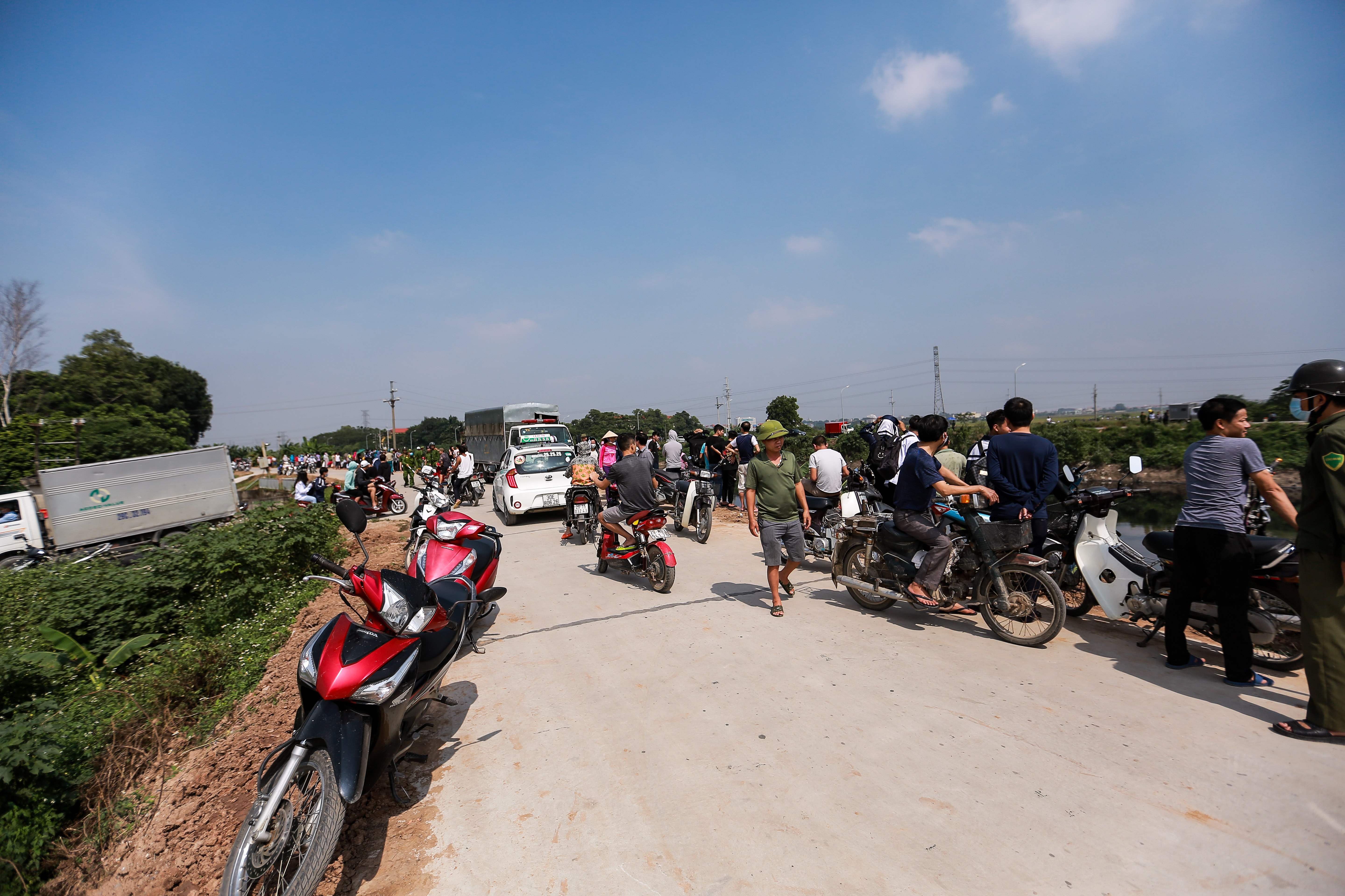 nu sinh mat tich anh 7