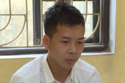 Khoi to ke trom gan 900 trieu dong cua chua hinh anh