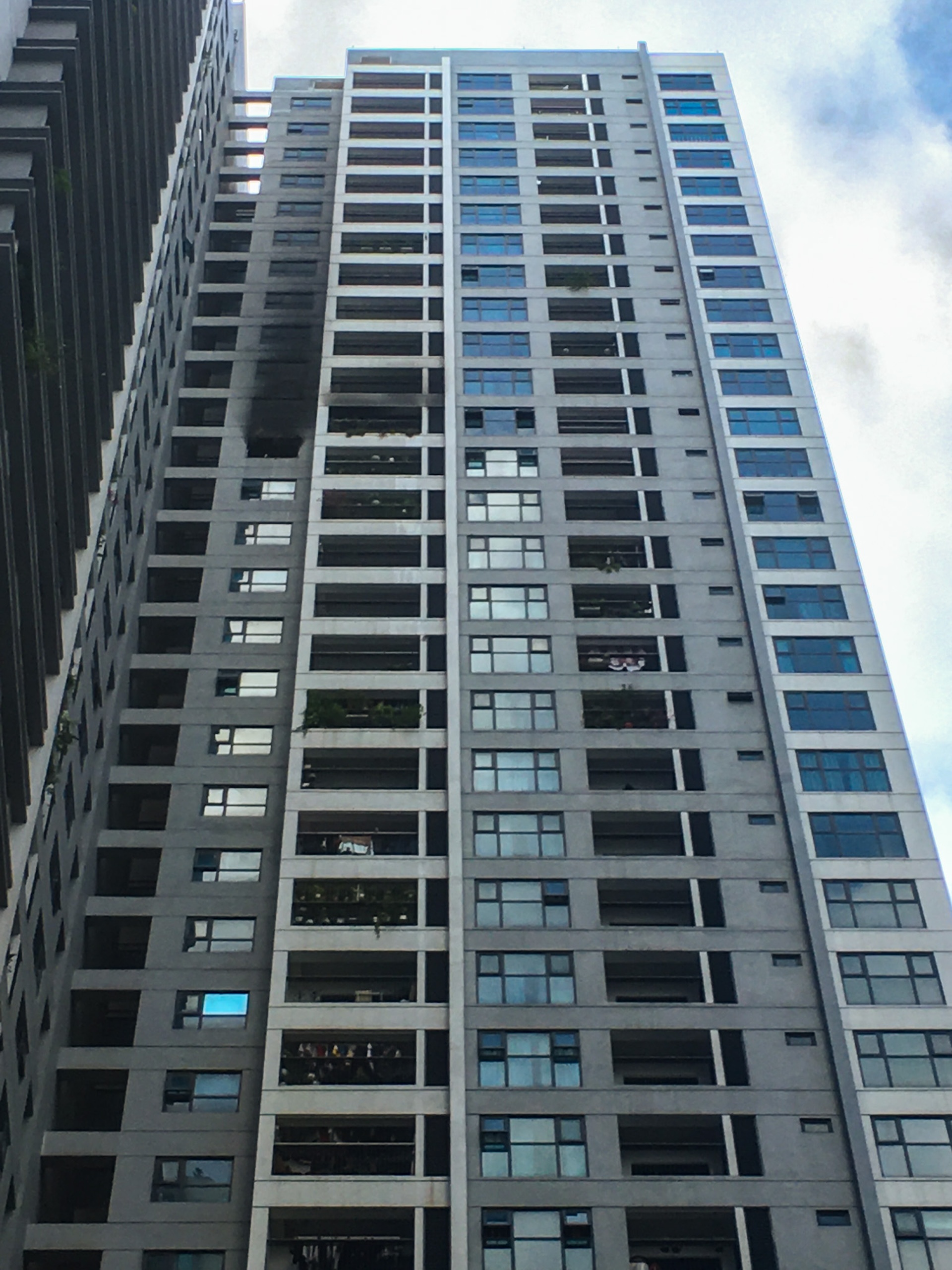 chay chung cu Goldmark City anh 1