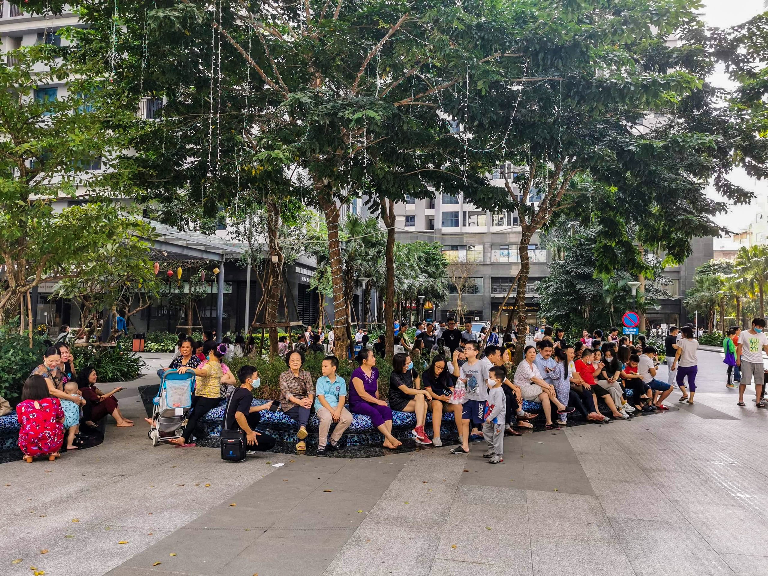 chay chung cu Goldmark City anh 2