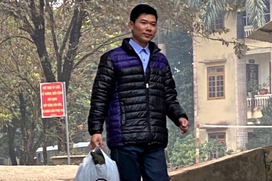 Man han tu, Hoang Cong Luong co duoc hanh nghe tro lai? hinh anh