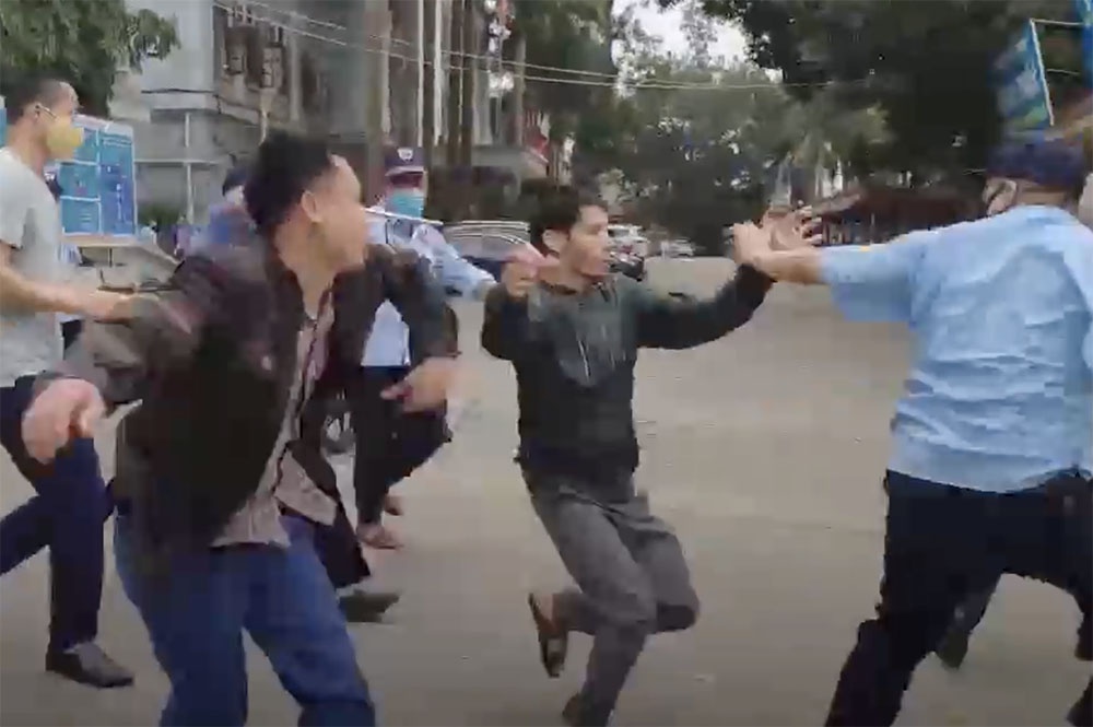 Hon chien tai benh vien, xu ly hinh su duoc khong? hinh anh