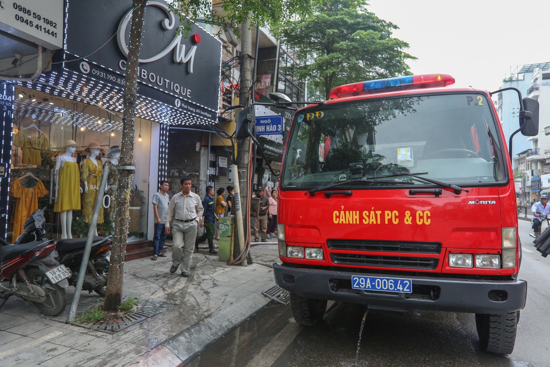 chay nha trong ngo Ton Duc Thang anh 1