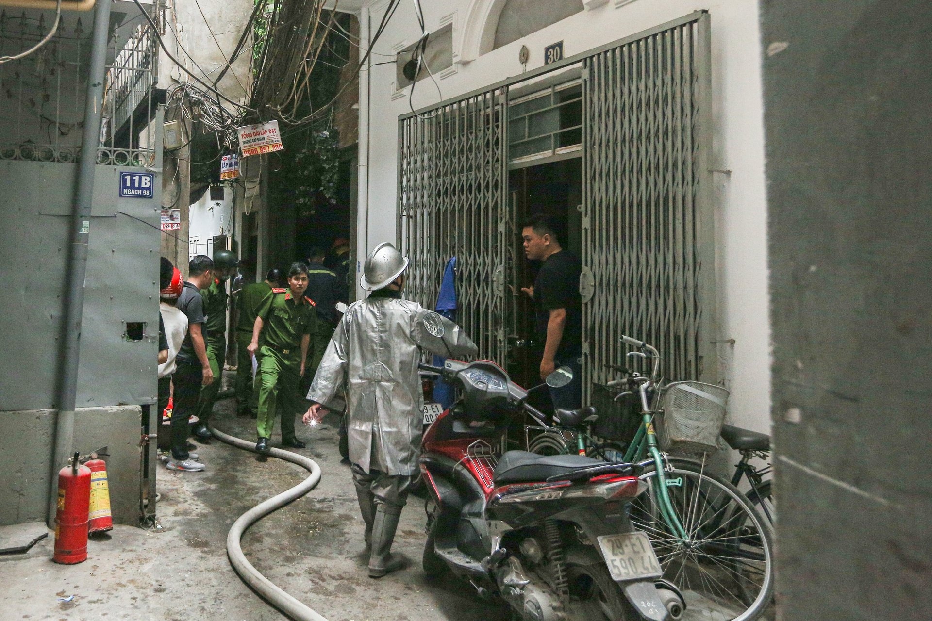 chay nha trong ngo Ton Duc Thang anh 3