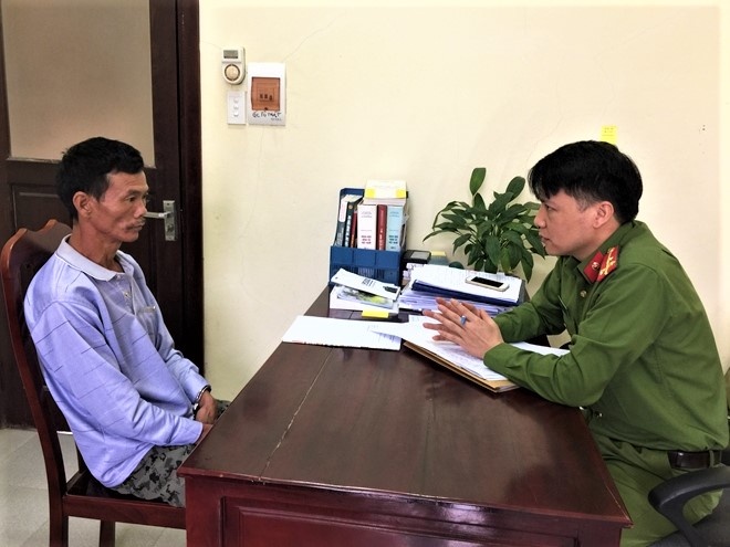 danh 4 cong an tai chot anh 1