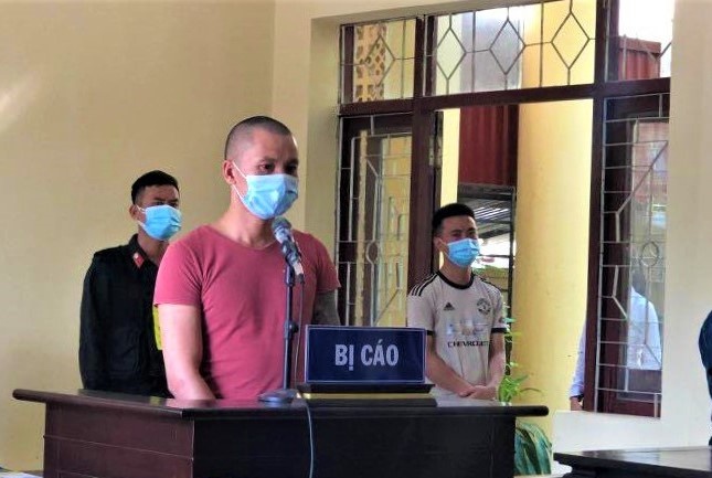 linh 30 thang tu vi dam can bo chot kiem dich anh 1