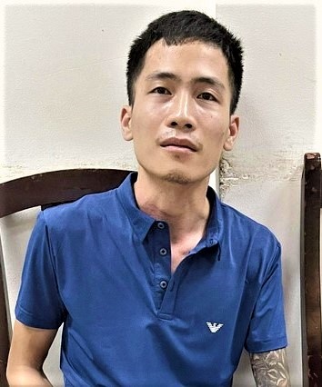 dùng súng bật lửa cướp điện thoại ảnh 1 dung sung bat lua cuop dien thoai anh 1