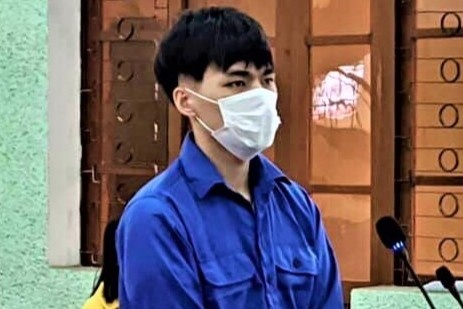 Ga trai ban nguoi yeu qua bien gioi linh 22 nam tu hinh anh