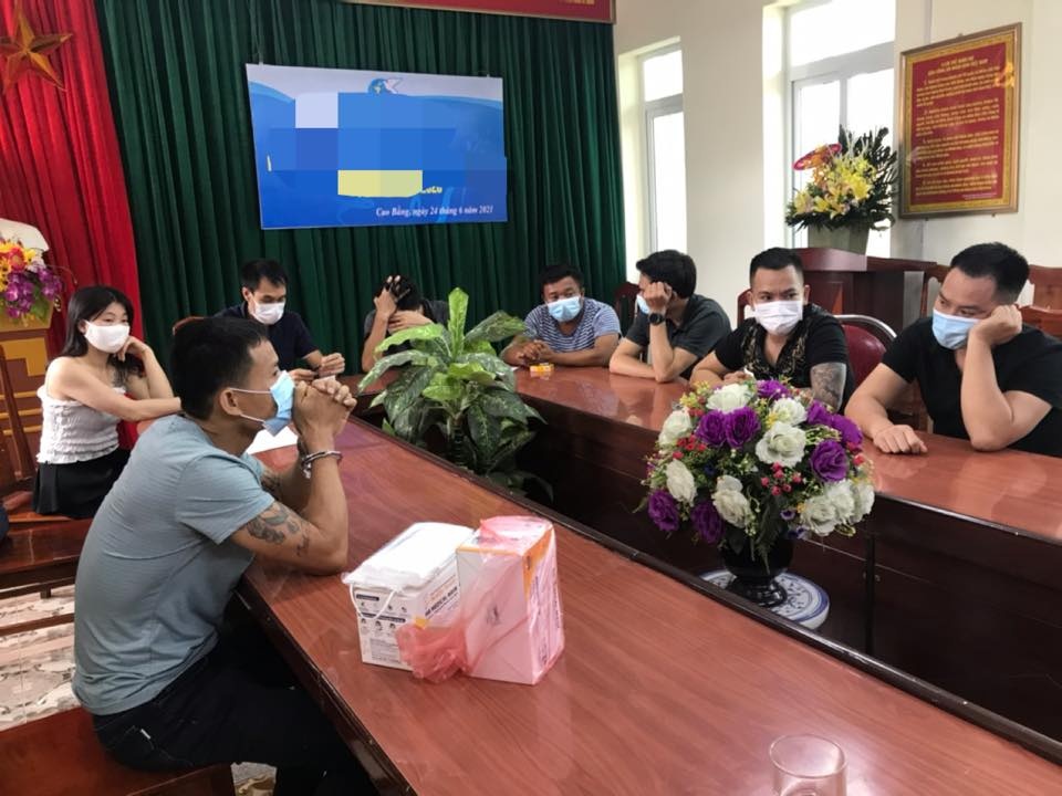 10 người mở tiệc ma túy ảnh 1 10 nguoi mo tiec ma tuy anh 1