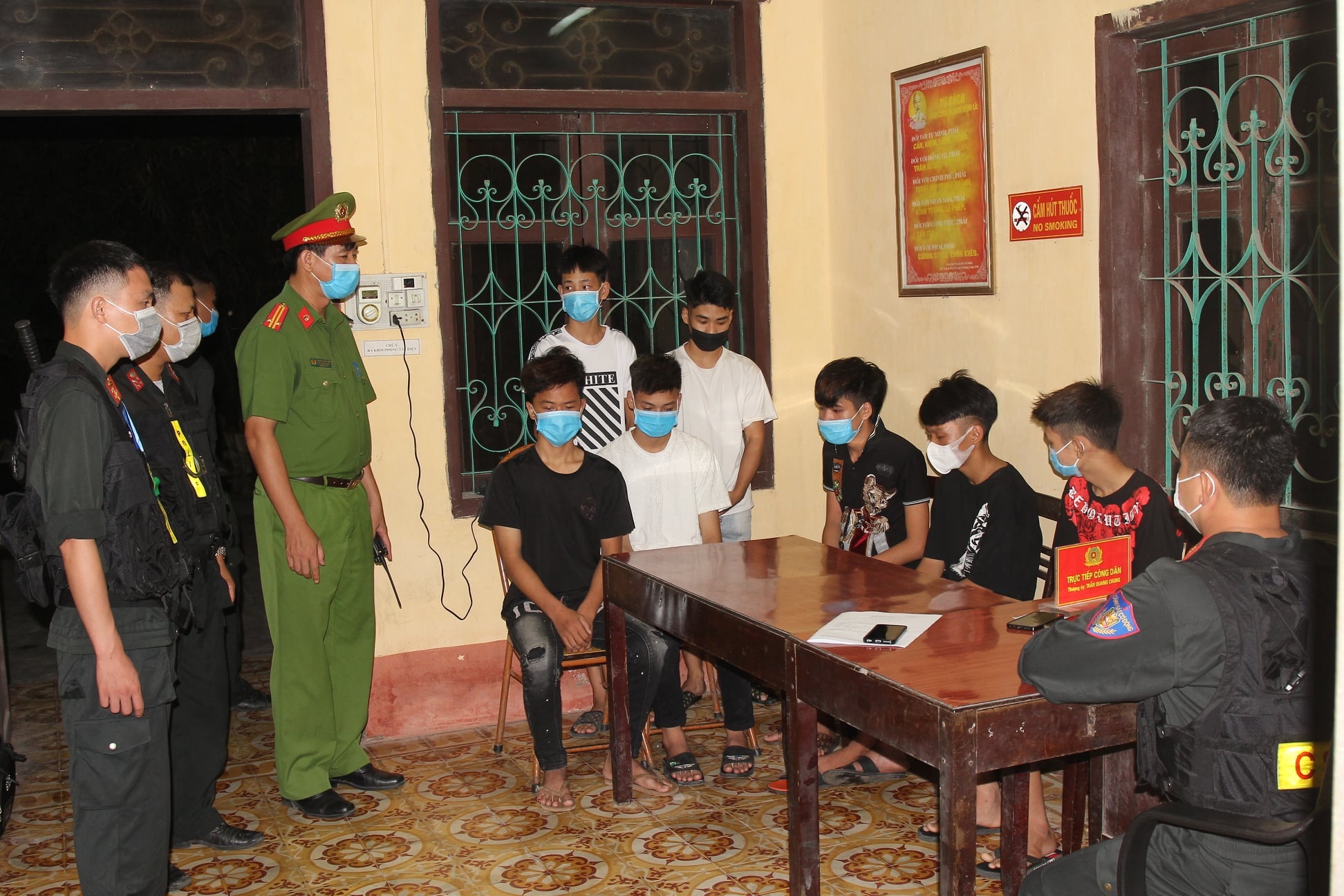 30 thanh thieu nien dua xe anh 1