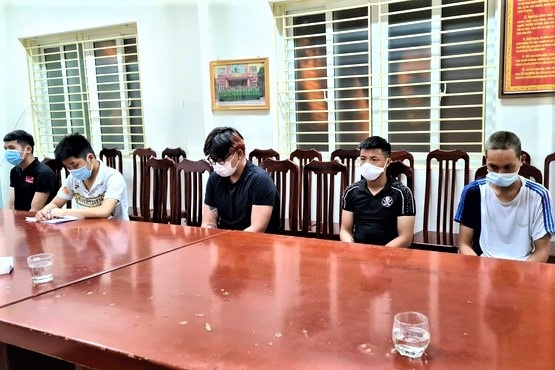 nữ lao công bị cướp ảnh 2 nu lao cong bi cuop anh 2