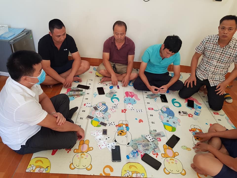 Thue nha nghi de danh bac hinh anh