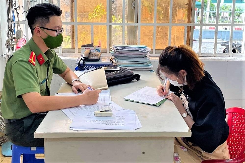 xúc phạm công an trên mạng ảnh 1 xuc pham cong an tren mang anh 1