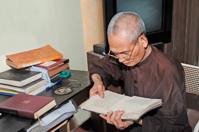 Cuoc phong van voi Dai lao Hoa thuong Thich Pho Tue hinh anh