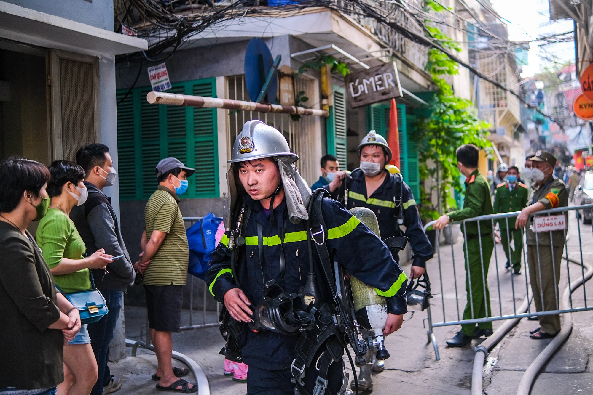 chay khu tap the Thanh Cong anh 4