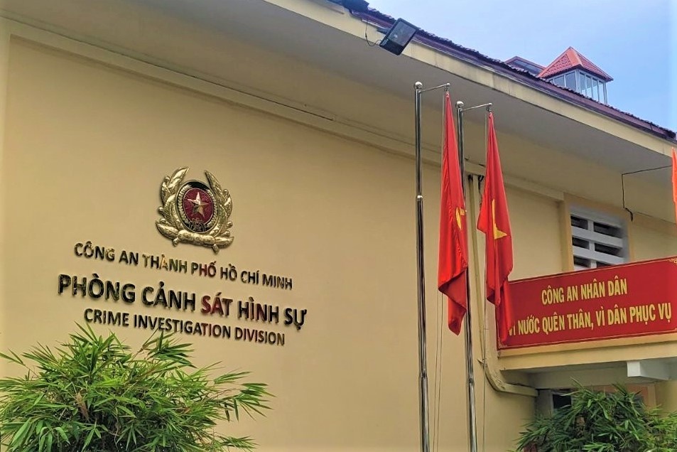Cong an TP.HCM: Khong co viec dieu tra vien danh luat su Tung hinh anh