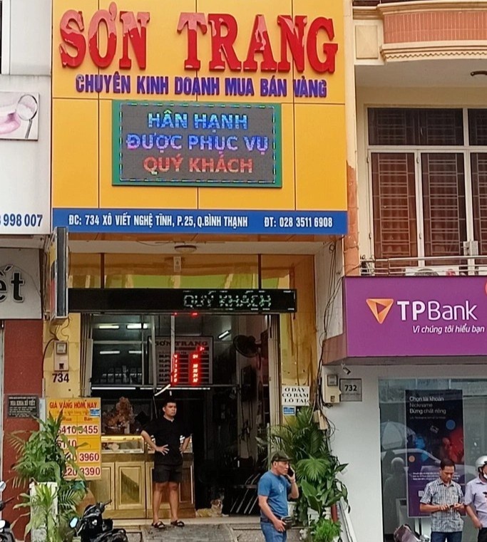 cuop tiem vang anh 1