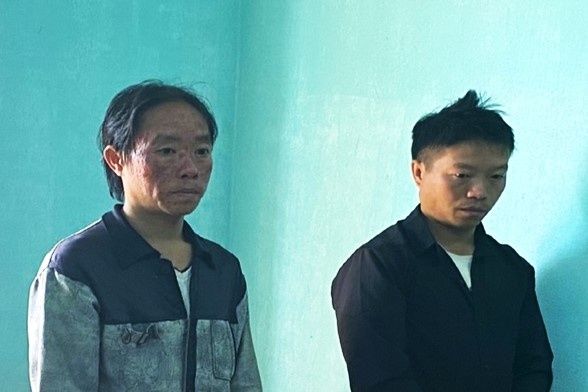 Ba anh em ruot bi khoi to vi pha rung hinh anh