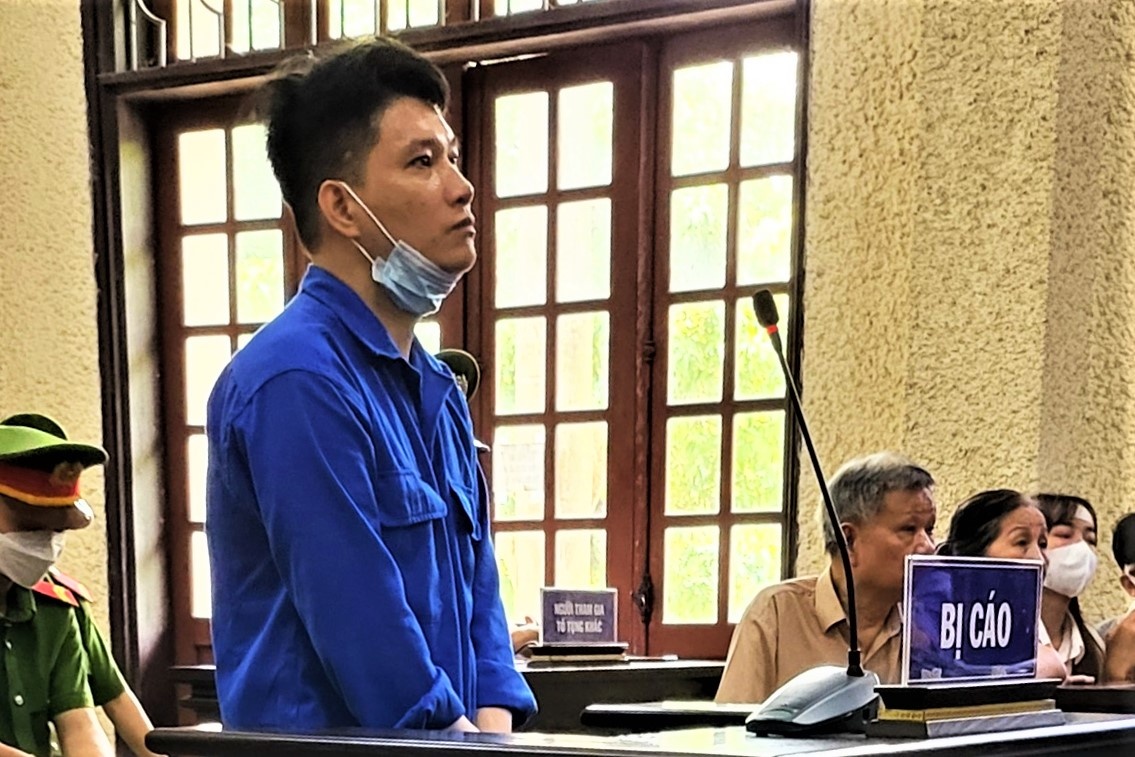 y an ke giet chu no dot xac anh 1