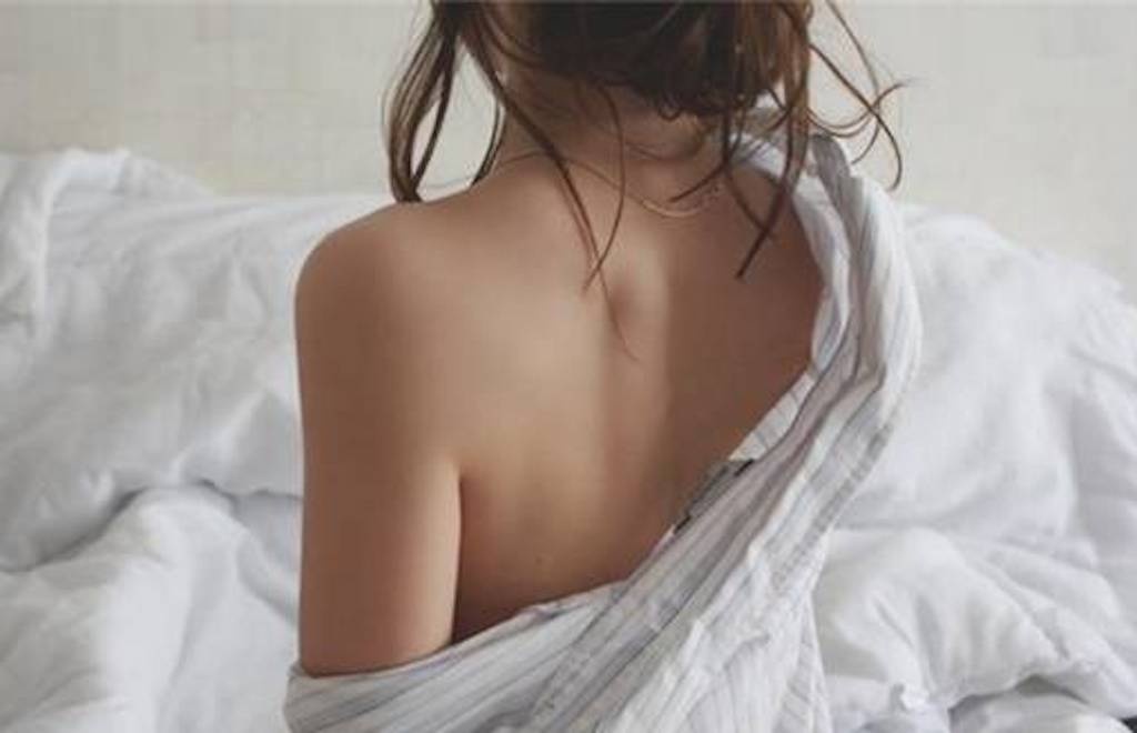 Quan he tinh duc khi nguoi khac say ruou co pham toi hiep dam? hinh anh