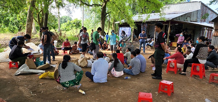 bắt 40 đối tượng trong sòng bạc ảnh 1 bat 40 doi tuong trong song bac anh 1