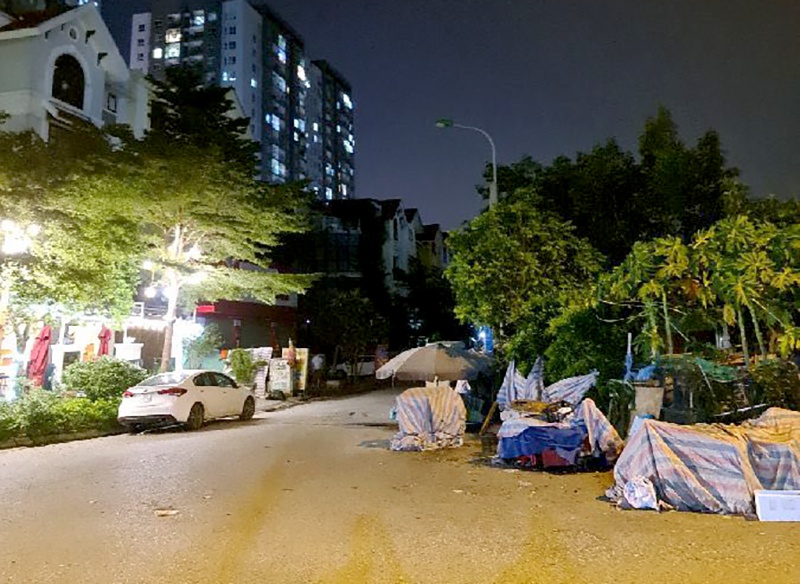 Dung dao, kiem truy sat nhieu nguoi trong thuong o Ha Noi hinh anh