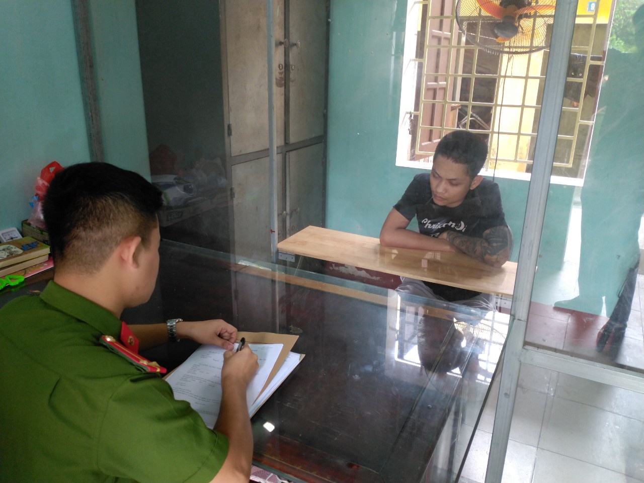 tống tiền bạn gái ảnh 1 tong tien ban gai anh 1