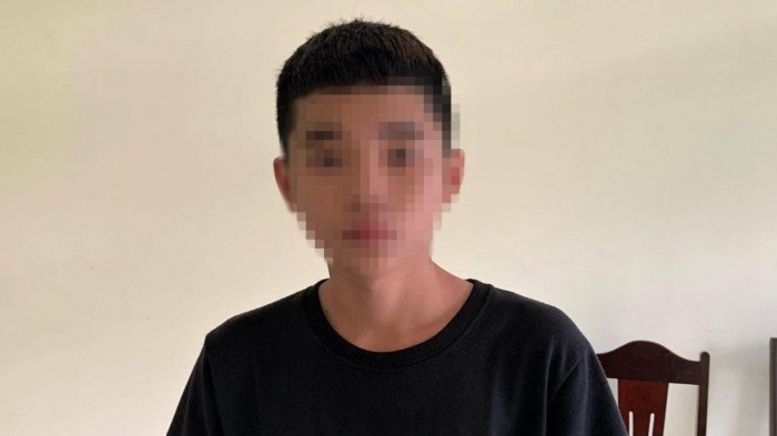 Khoi to thanh nien chem nguoi sam so voi nu hang xom hinh anh