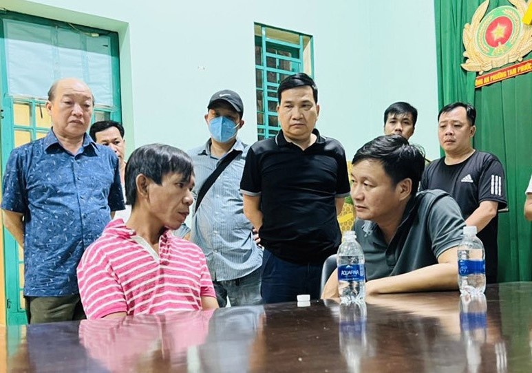 Cuop ngan hang: Tu mua xe phan khoi lon den gia thot chan hinh anh