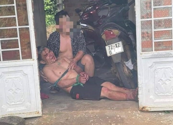 Chem chet me vo anh 3