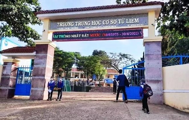 học sinh bị đâm ảnh 1 hoc sinh bi dam anh 1
