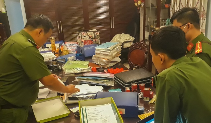 cap vo chong lua dao anh 1