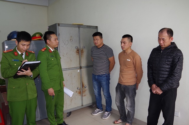 danh nguoi tren cao toc anh 1