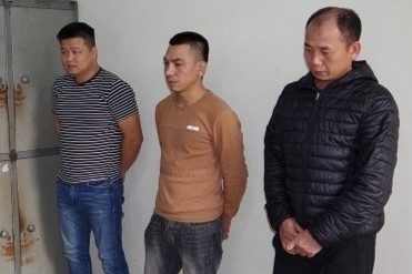 Chan xe, danh tai xe gay un u cao toc Cau Gie - Ninh Binh hinh anh