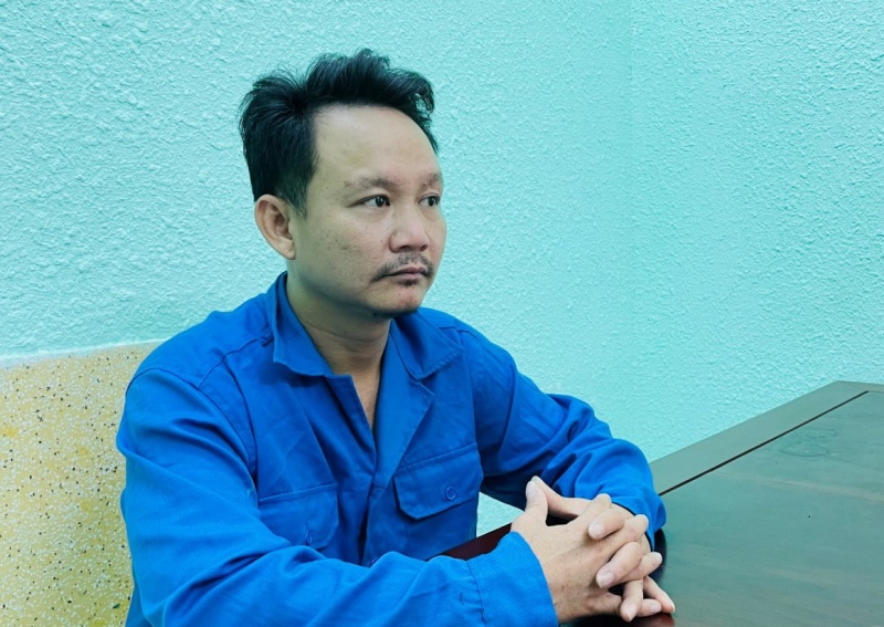 Nghi pham chem nguoi anh 1